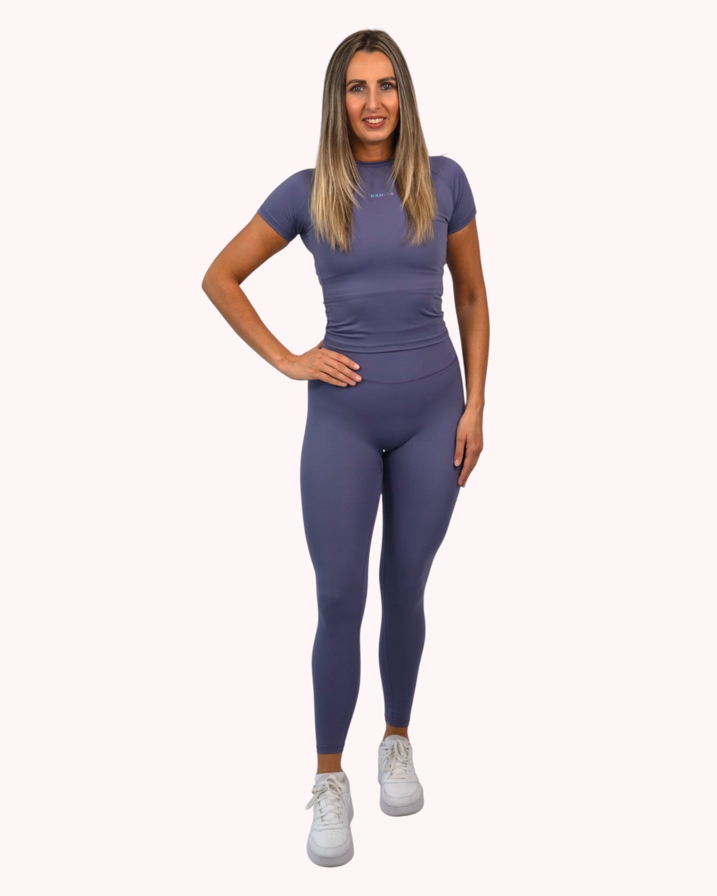 FlowFit Legíny – šedé legíny s vysokým pásom na pilates